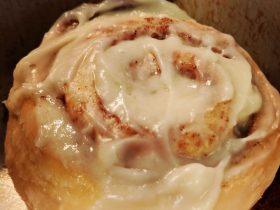 Bisquick cinnamon rolls with brown sugar cinnamon filling and vanilla glaze
