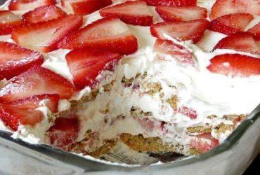 Strawberry Cream Cheese Icebox Cake