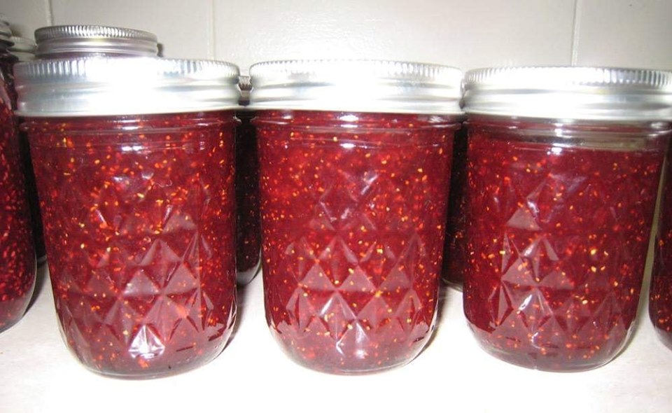 Quick and Easy Strawberry Jam