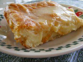 Easy breakfast cheese Danish with crescent roll crust, cream cheese filling, and vanilla glaze