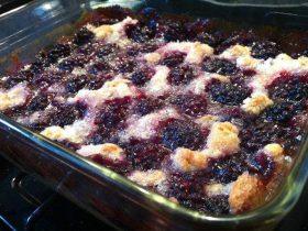 Homemade Kentucky blackberry cobbler with juicy berries and golden baked topping