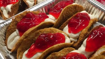 Mini Strawberry Cheesecake Tacos Recipe