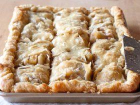 Yummy Apple Slab Pie