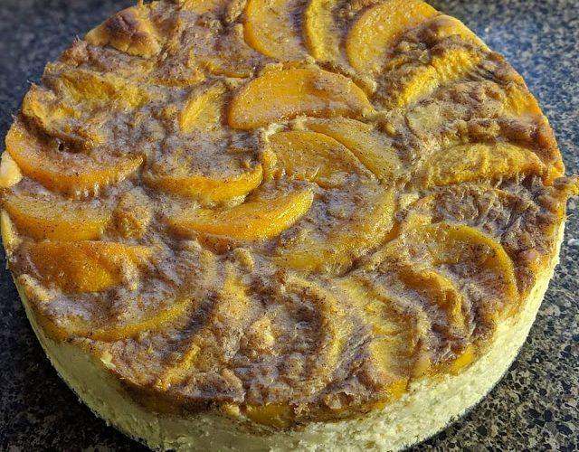 Peach Cobbler Cheesecake