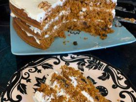 GRANDMA'S FAMOUS CARROT CAKE