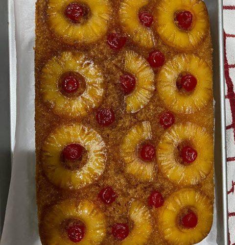 Pineapple Upside-Down Cake !