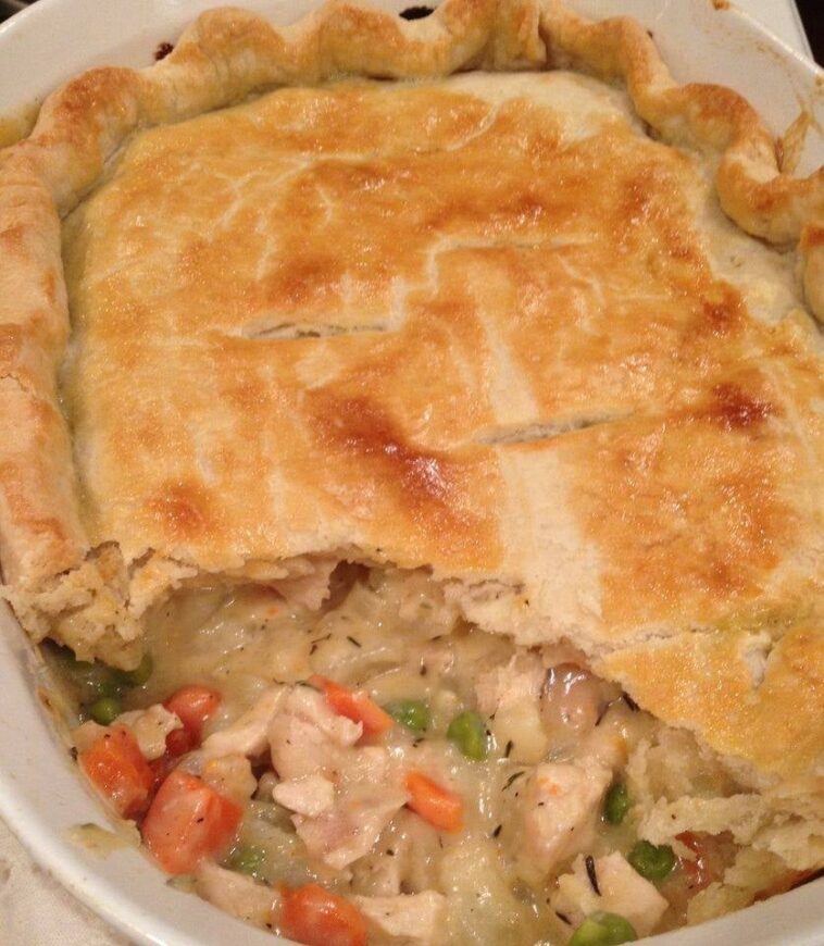 DELICIOUS CHICKEN POT PIE Recipes Need