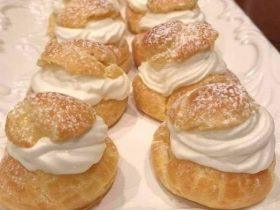 MOM’S FAMOUS CREAM PUFFS
