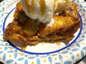 Old Time Oven Peach Cobbler