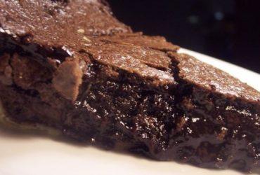 HOT FUDGE PIE
