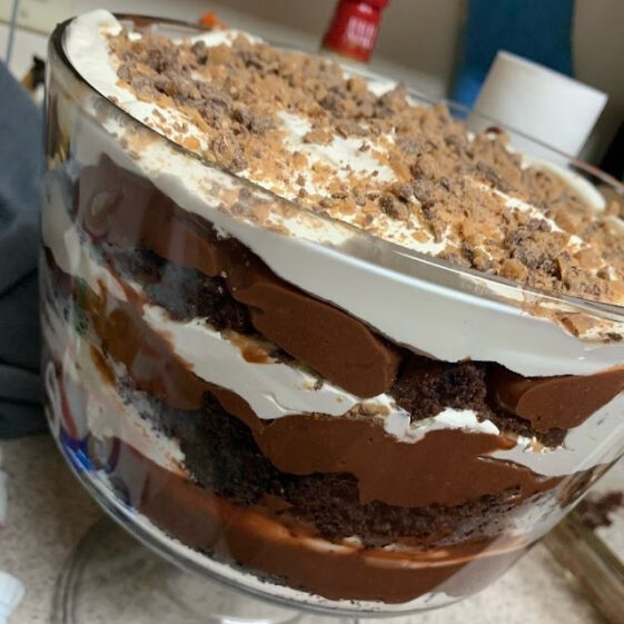 Chocolate Trifle - Recipes Need