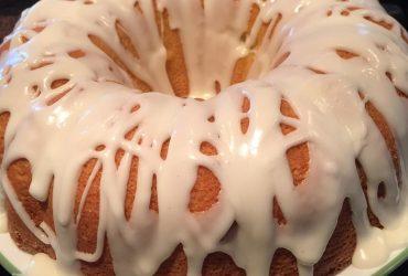 FRESH LEMON BUNDT CAKE