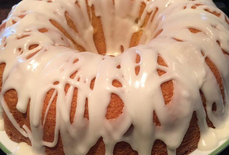 FRESH LEMON BUNDT CAKE