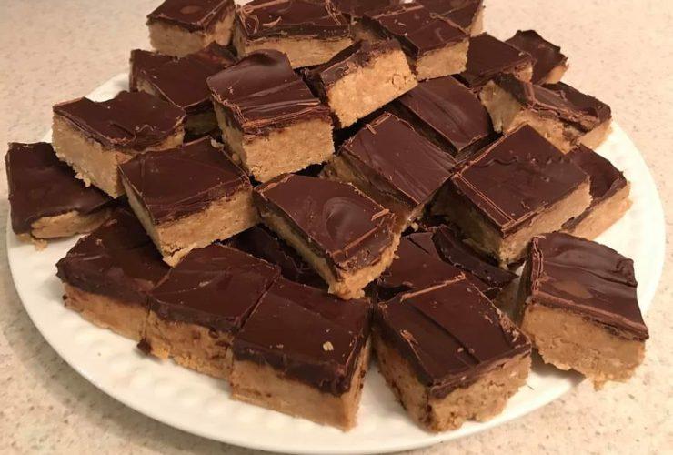 Easy No Bake Reese’s Bars