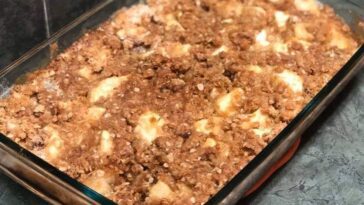 Old Fashioned Apple Crisp