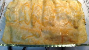 Sour Cream Chicken Enchilada Casserole