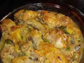 BAKED LEGS WITH CREAM OF MUSHROOM
