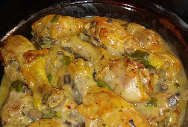 BAKED LEGS WITH CREAM OF MUSHROOM