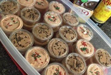 CHRISTMAS CHOCOLATE KAHLUA & BAILEY’S PUDDING SHOTS