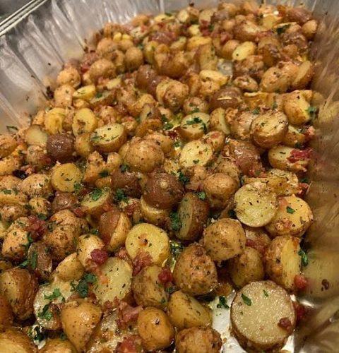 GARLIC PARMESAN ROASTED POTATOES