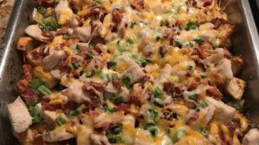 Loaded Baked Potato And Chicken Casserole