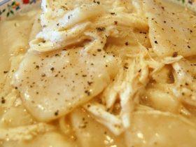 Cracker Barrel Homemade Chicken and Dumplings