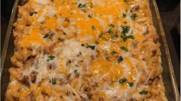 Baked Cheesy Chili Mac