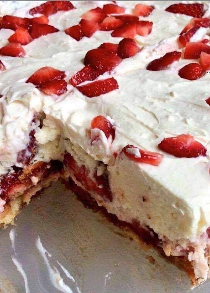 No Bake Strawberry Shortcake
