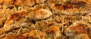 Chicken with Garlic Parmesan Rice