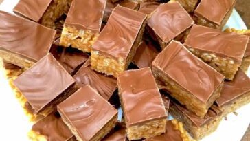 Chewy Snickers Brownies