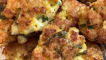 Cheesy chicken Fritters