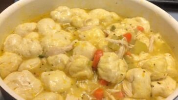 Best Ever Crock Pot Chicken and Dumplings