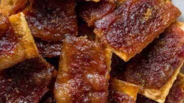 Candied Bacon Crackers