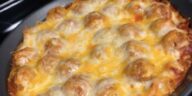 Meatballs with Potatoes and Cheese