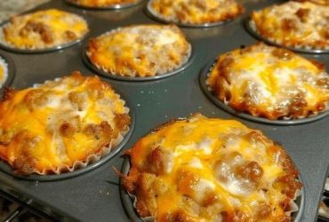 Sausage Muffins with Bisquick