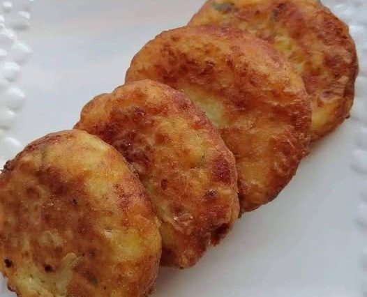 Quick and Easy Pan Fried Corn Fritters