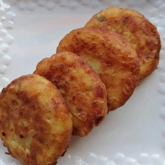 Quick and Easy Pan Fried Corn Fritters