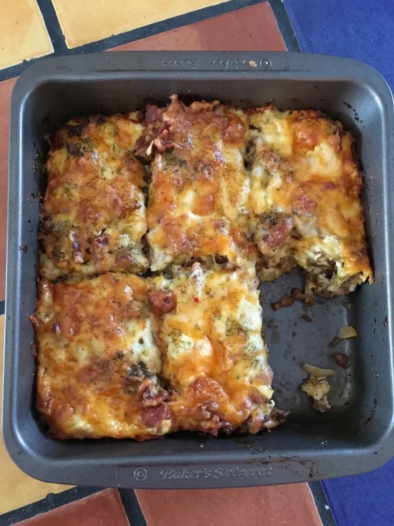 Low-Carb Bacon Cheeseburger Casserole