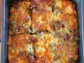 Low-Carb Bacon Cheeseburger Casserole