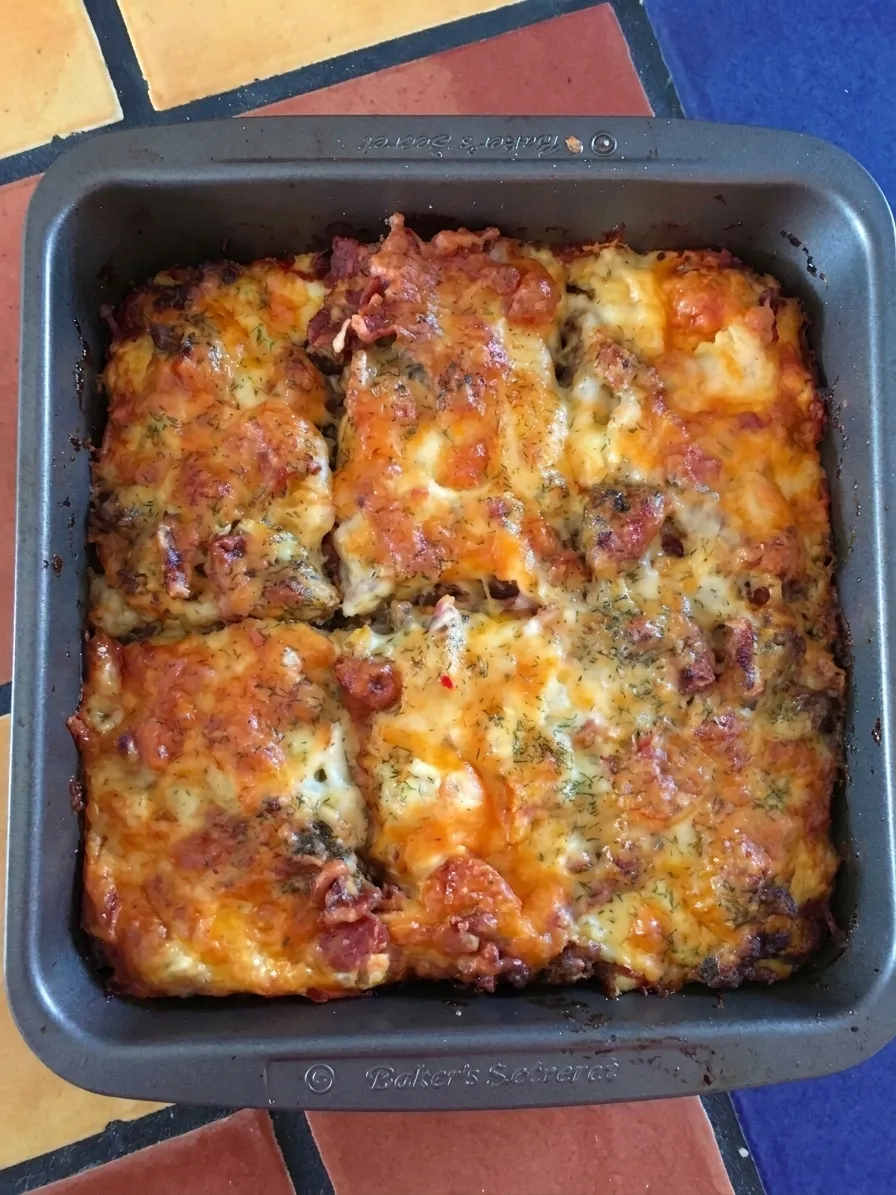 Low-Carb Bacon Cheeseburger Casserole