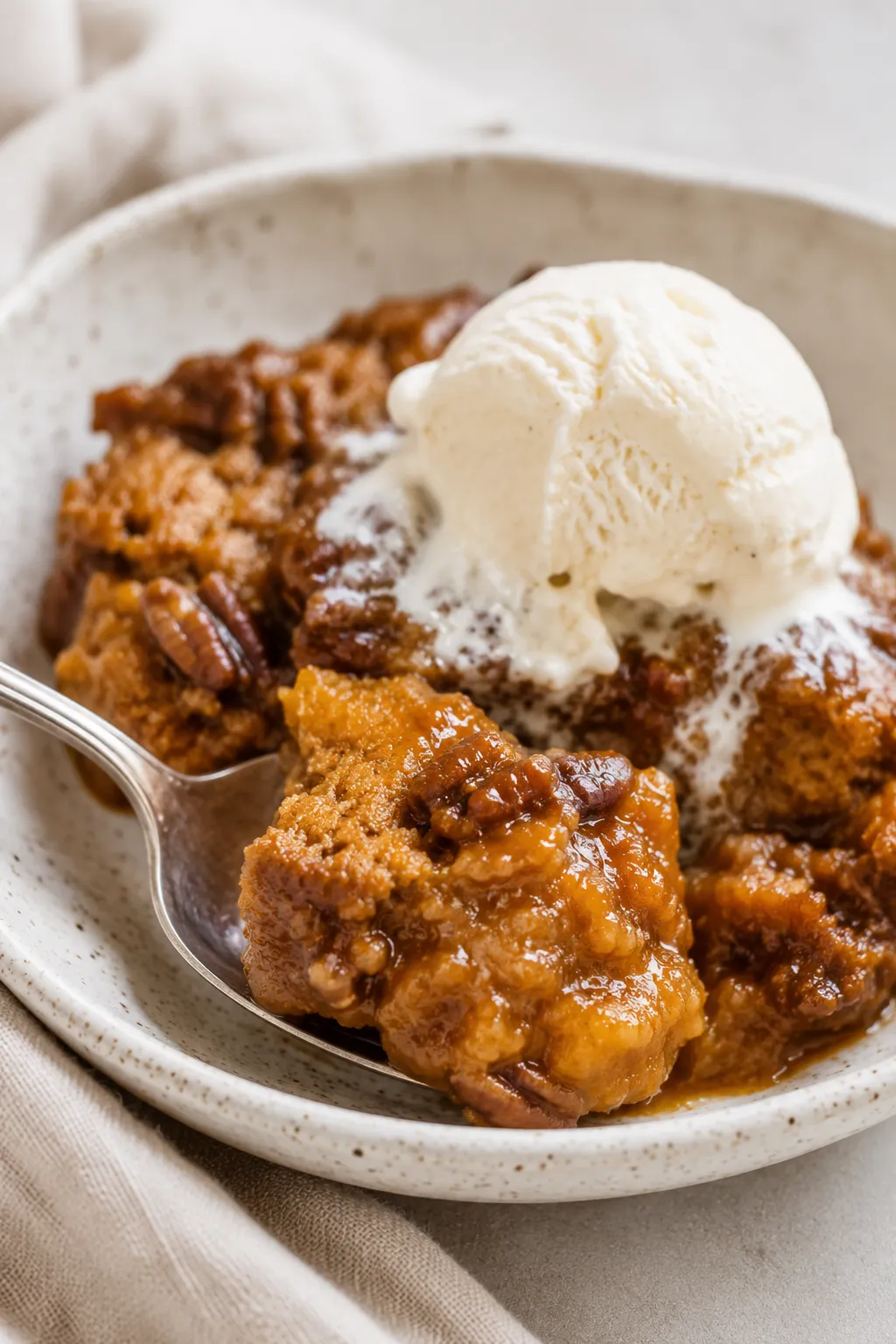 Pumpkin Pecan Cobbler