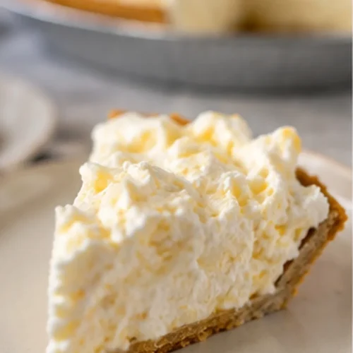 3-Ingredient Pineapple Fluff Pie