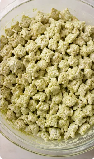 Pistachio Puppy Chow